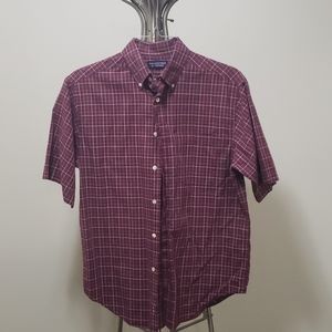 Short sleeve button down